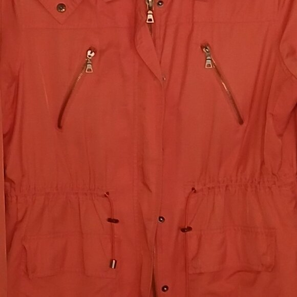 LOWER PRICE for this LIZ & CO. Lightweight LADIES HOODED JACKET - Picture 4 of 5